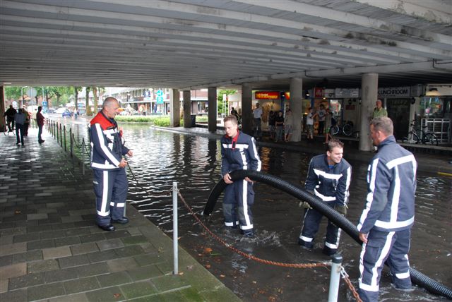 2008/233/20080807 019 Wateroverlast Pa Verkuyllaan.jpg